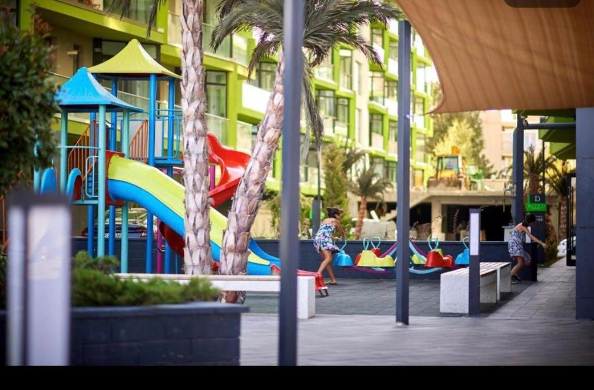 Bea Apartament On The Beach -Mamaia Nord Navodari Exterior photo